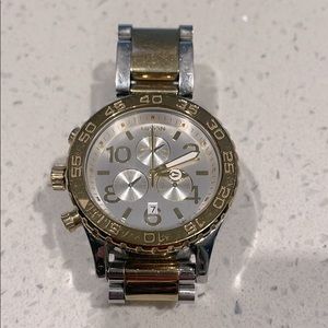 Nixon 42-20 Silver/Champagne Gold Watch